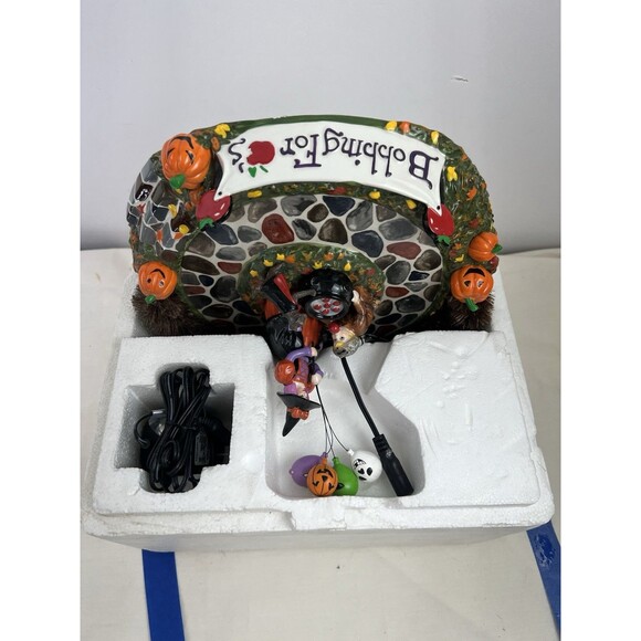 DEPT 56 BOBBING FOR APPLES Halloween Festival Spooky Village Accessories in Box - Picture 13 of 14